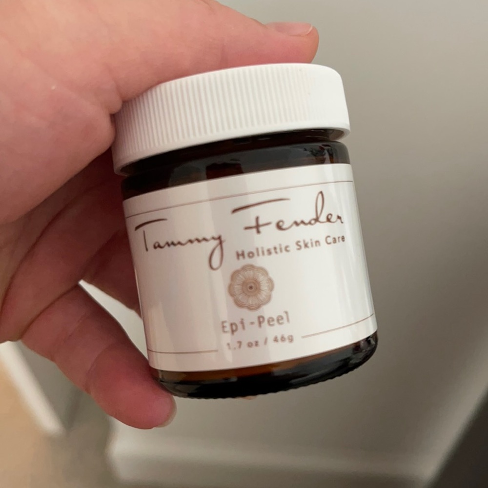 NEW, SEALED TAMMY fender Epi Peel